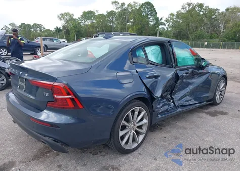2021 Volvo S60 T5 Momentum from USA, damaged, VIN 7JR102FK2MG093353